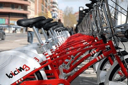 RTA plans 100 bicycle stands in Dubai